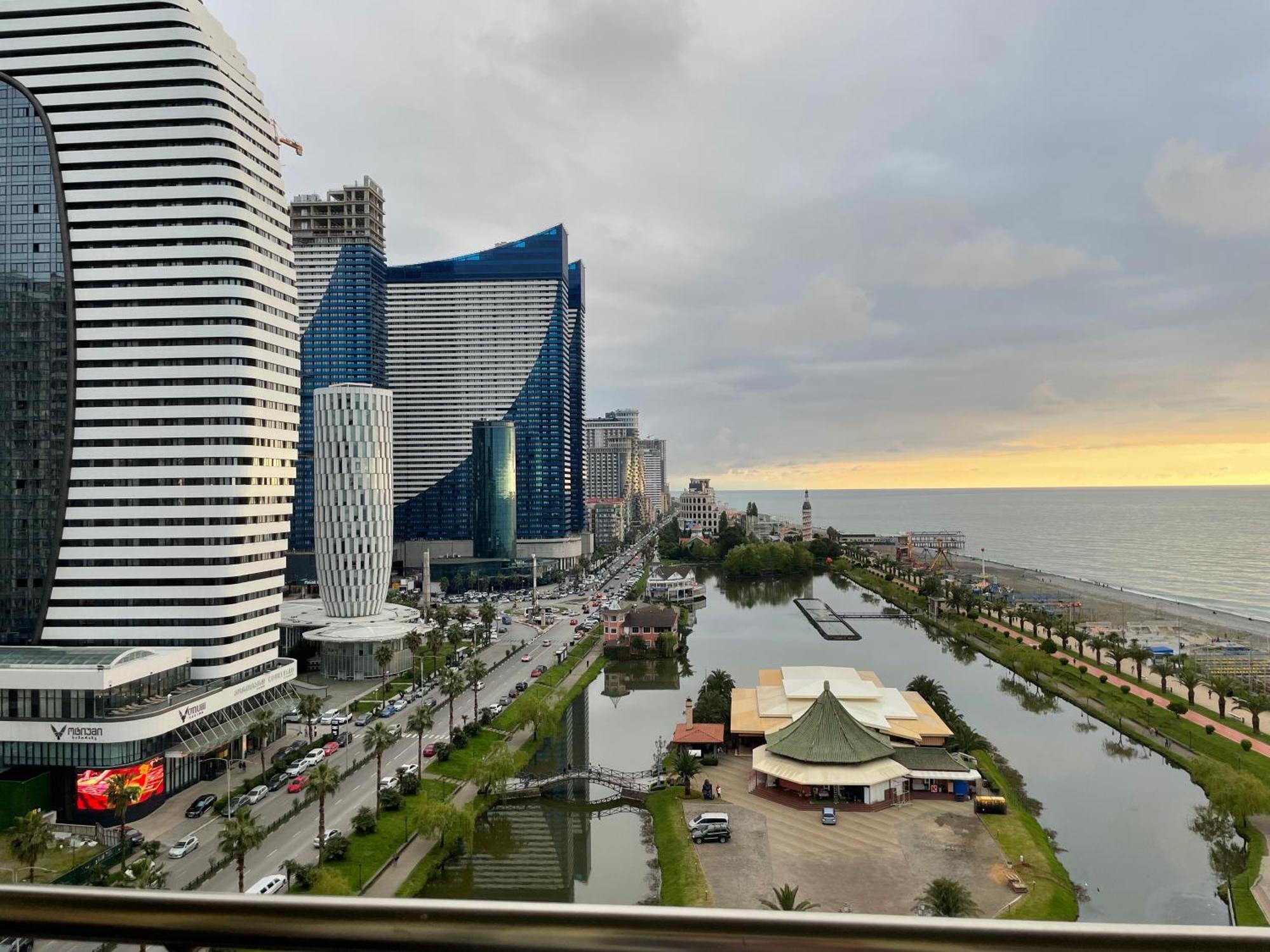 Apartamento Batumi Seaside Magnolia Exterior foto