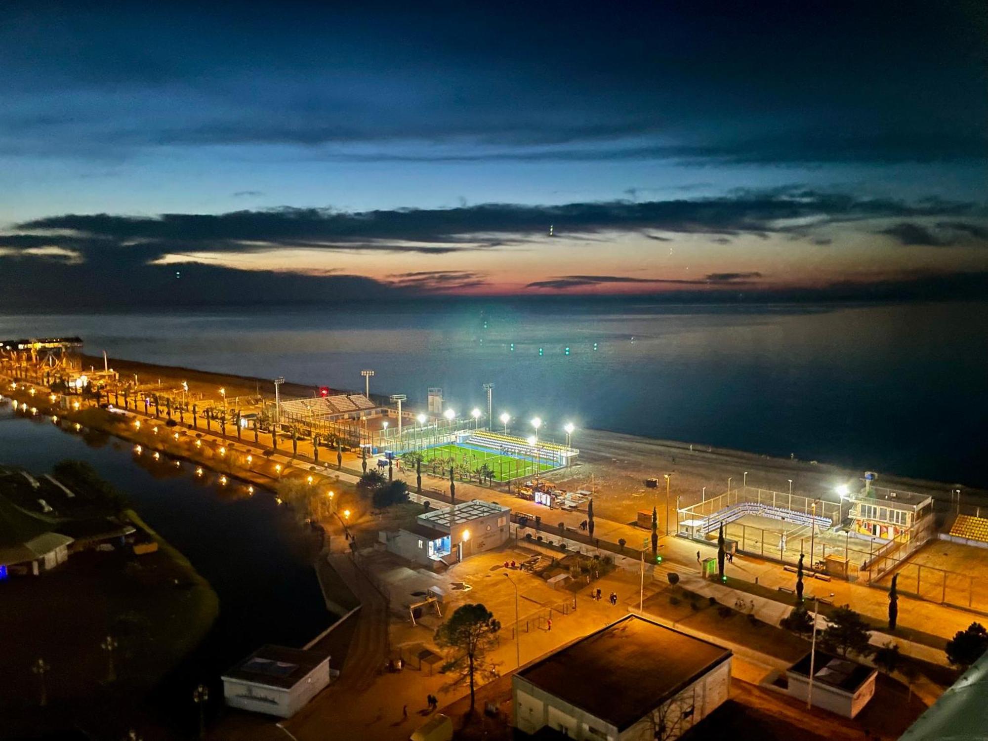 Apartamento Batumi Seaside Magnolia Exterior foto